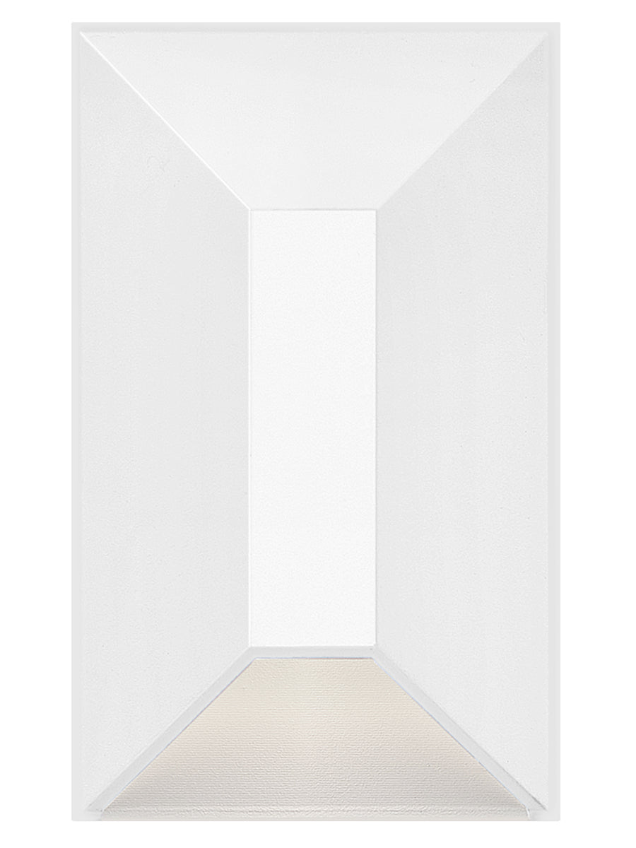 Exterior-Hinkley-HL15223