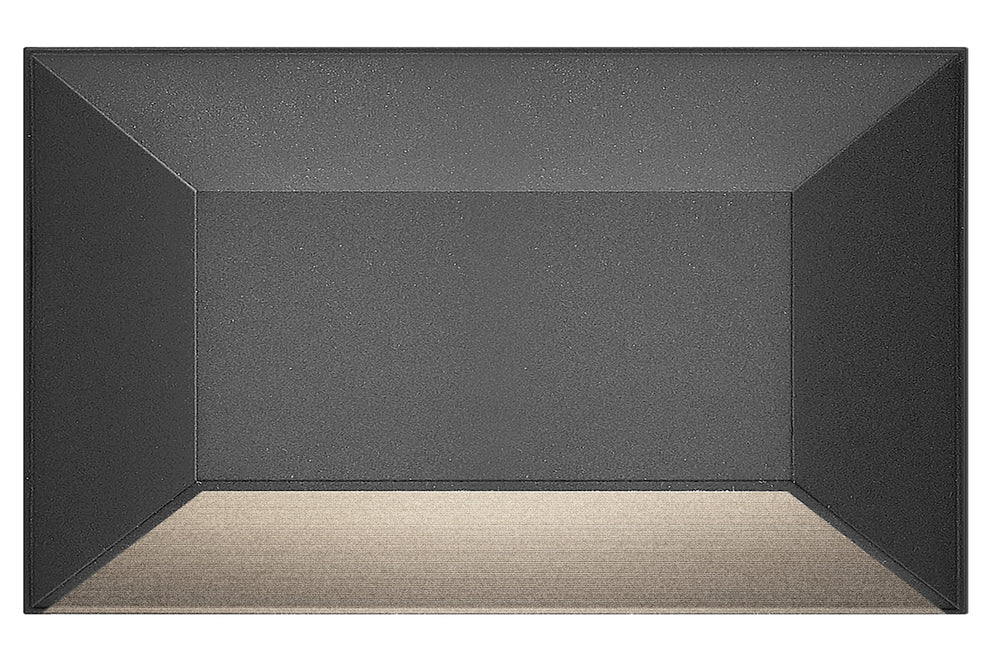 Exterior-Hinkley-HL15225