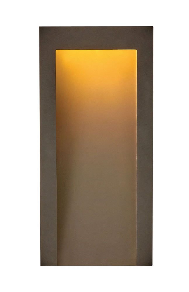 Exterior-Hinkley-HL2144