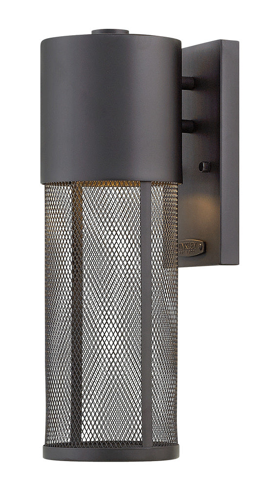 Exterior-Hinkley-HL2300