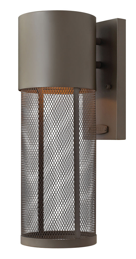Exterior-Hinkley-HL2300