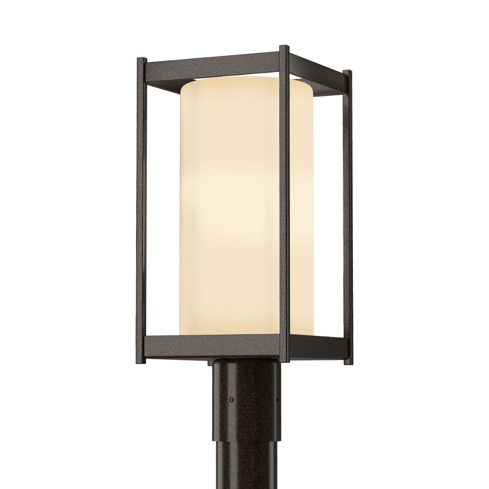 Exterior-Hubbardton Forge-342021