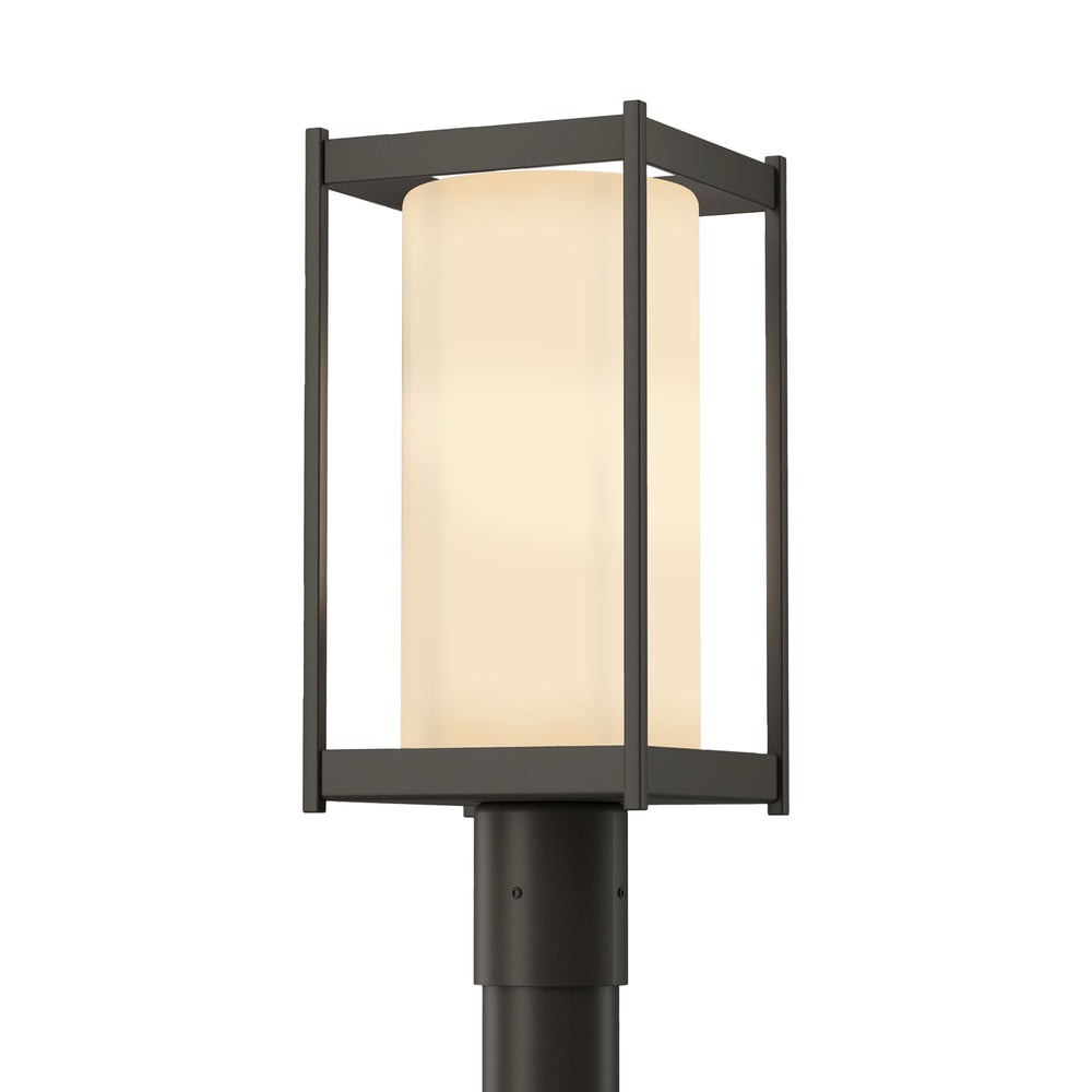 Exterior-Hubbardton Forge-342021