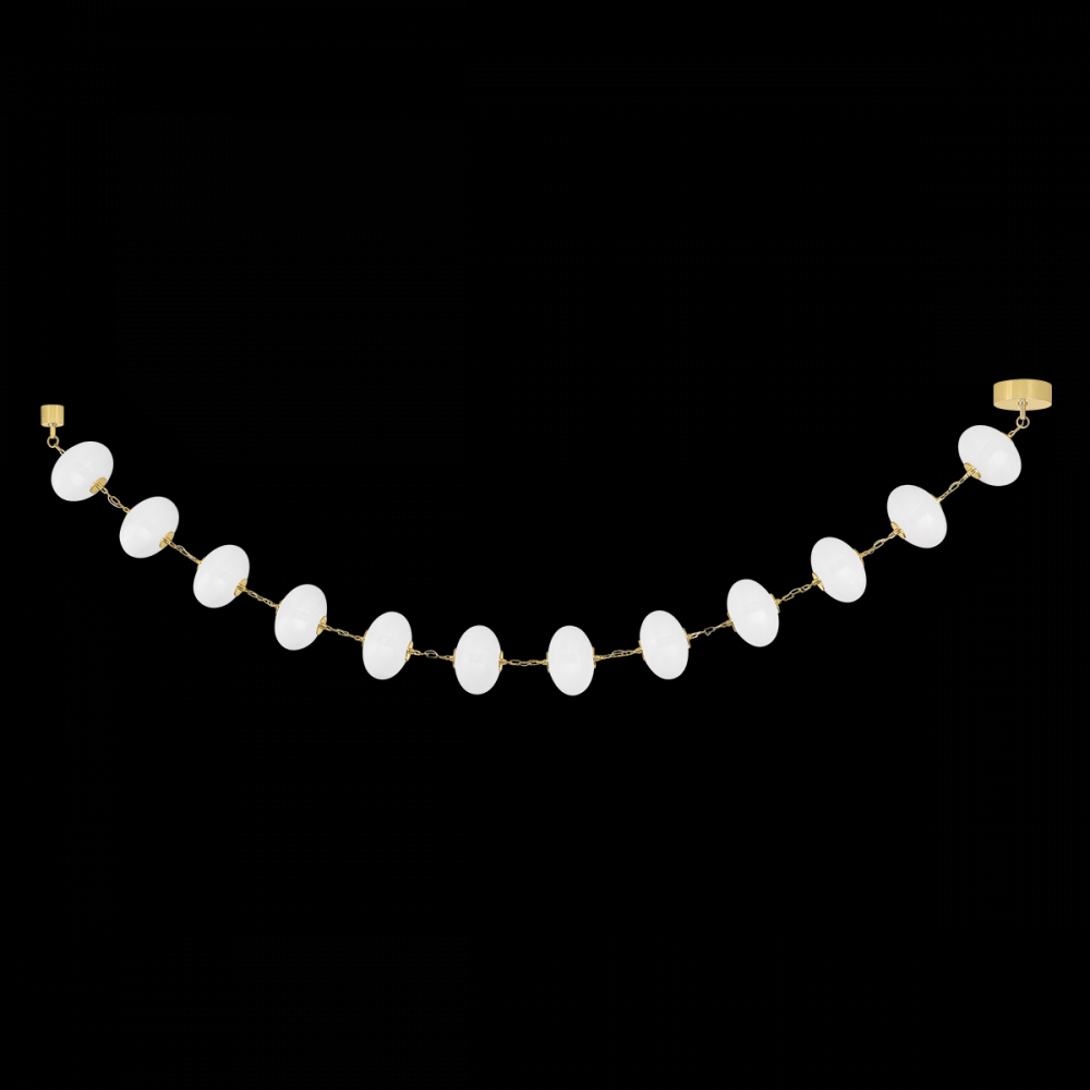 Chandeliers-Corbett-473-10