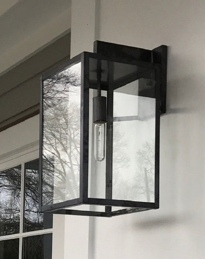 4521 Outdoor Wall Lantern