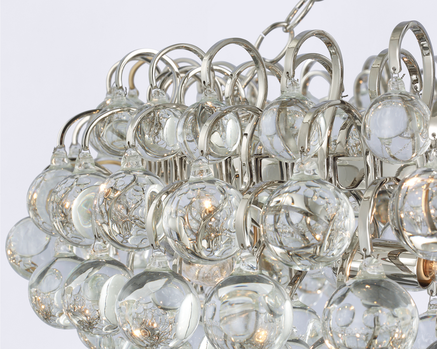 Aerin  Bellvale Large Ring Chandelier ARN5118 OPEN BOX